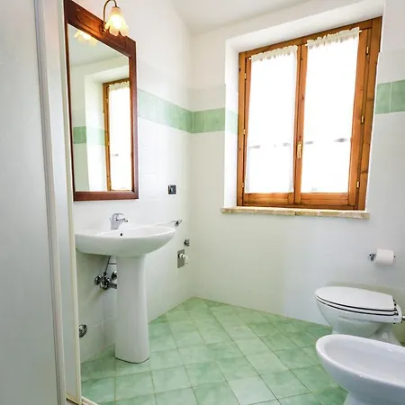 Cozy In Pupaggi With Swimming Pool Vakantiehuis